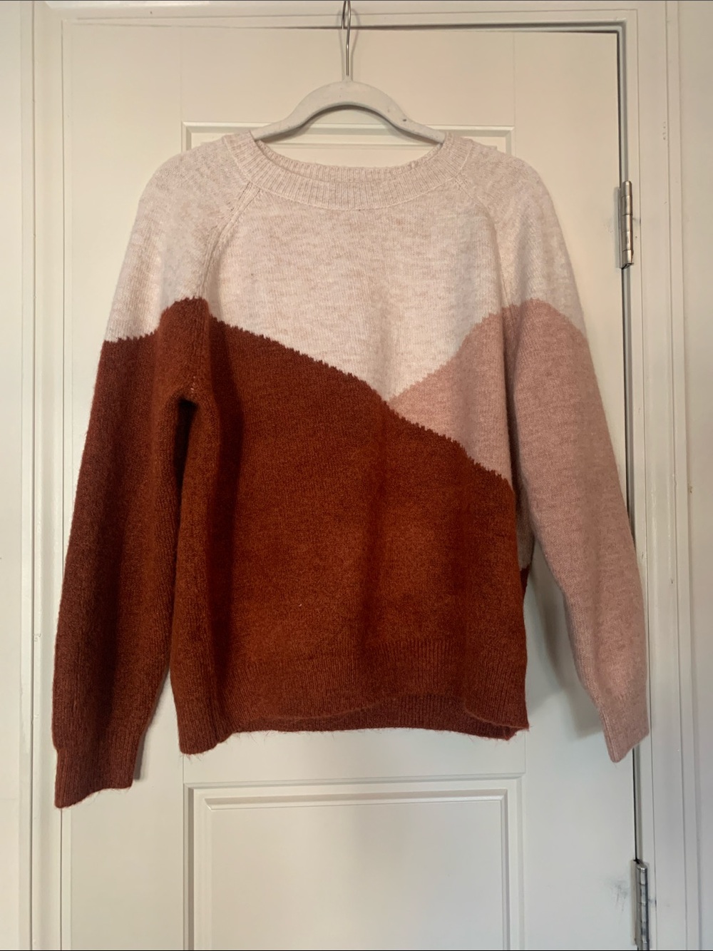 SHEIN Colorblock Crewneck Sweater in Cream, Rust & Dusty Pink Size Large